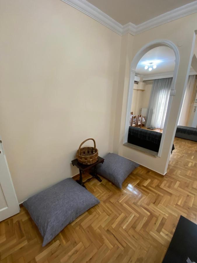 Beautiful Apartment In The Center Of Szaloniki Kültér fotó
